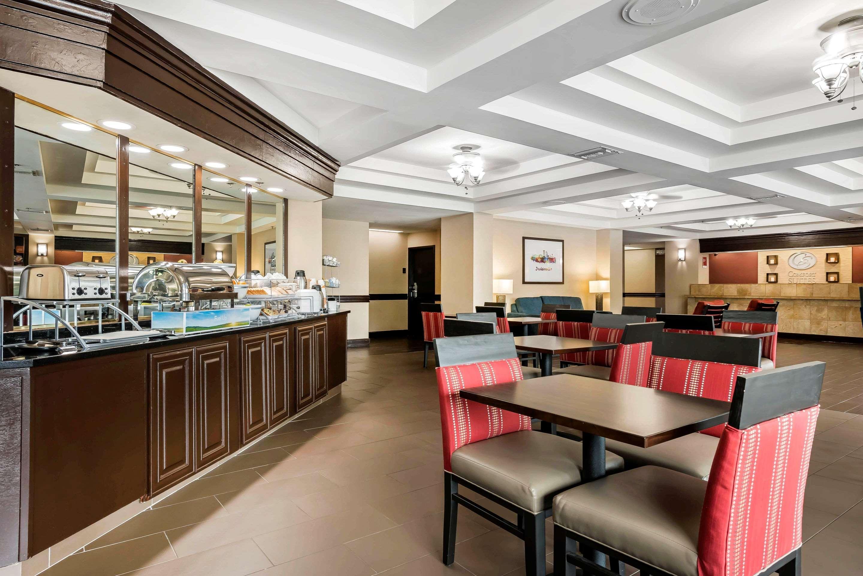 Comfort Suites Baymeadows Near Butler Blvd Jacksonville Exterior foto