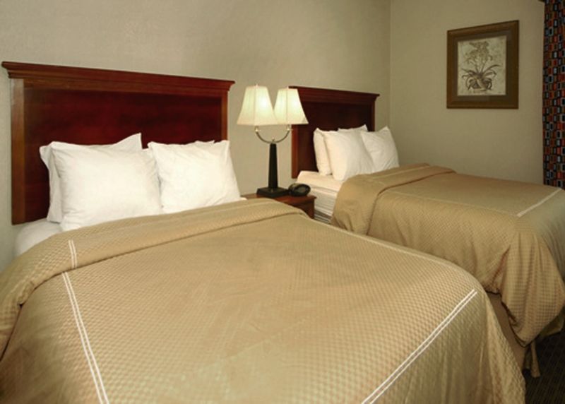 Comfort Suites Baymeadows Near Butler Blvd Jacksonville Exterior foto